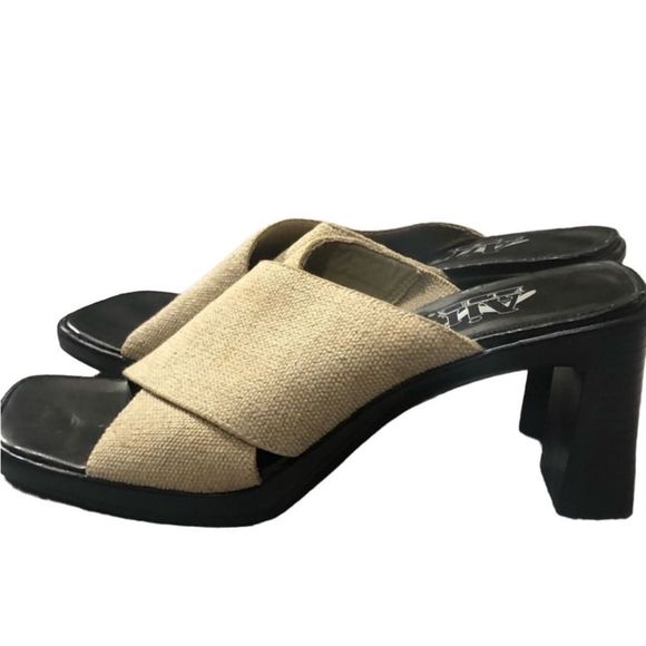 Air Flex Tan Stretchy Cross Canvas Mule Shoes Size: 6.5 - Picture 3 of 10